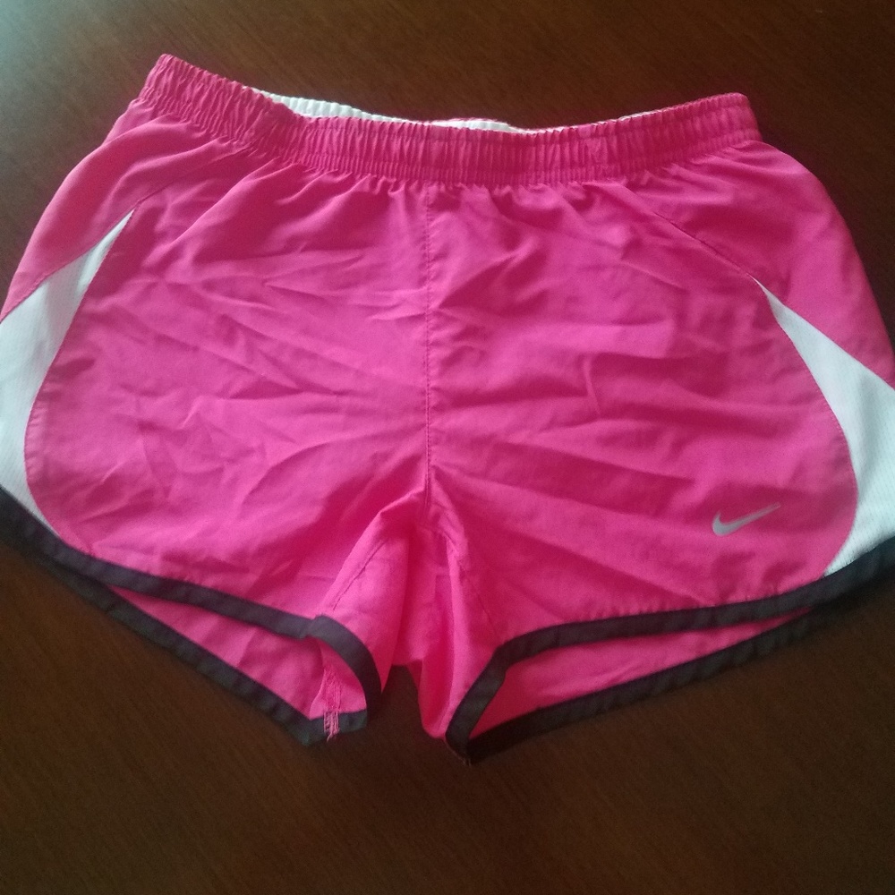 Nike Tempo Running Shorts // XS